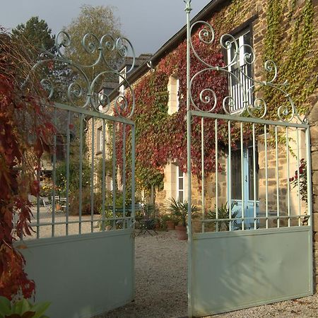 Au Pontmevault Bed & Breakfast Miniac-Morvan Exterior photo